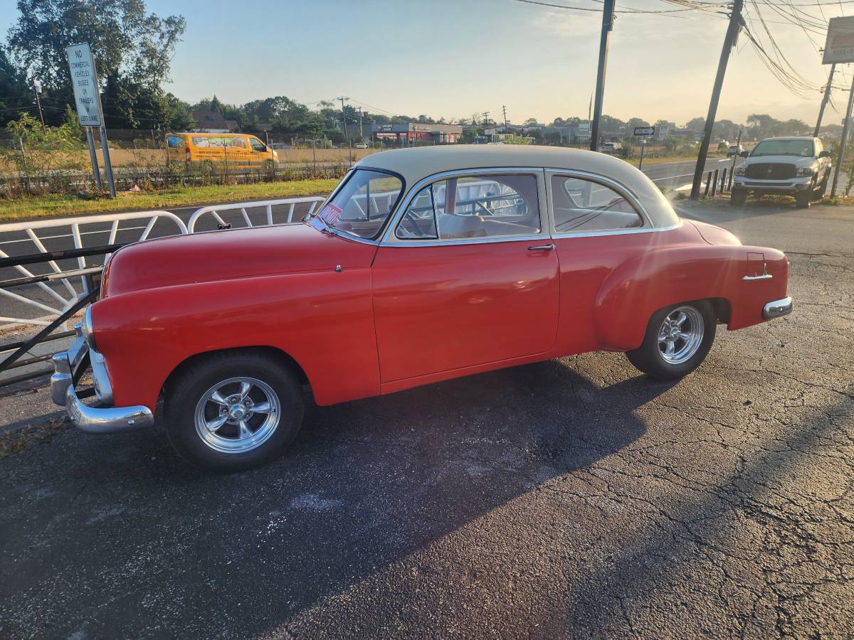 Chevrolet-deluxe-1951-red-5