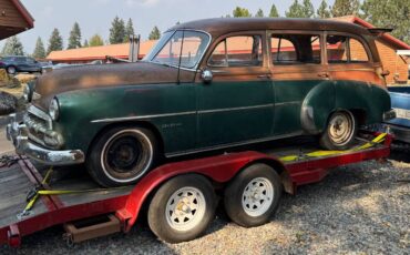 Chevrolet-deluxe-tin-woody-station-wagon-1952-green-1