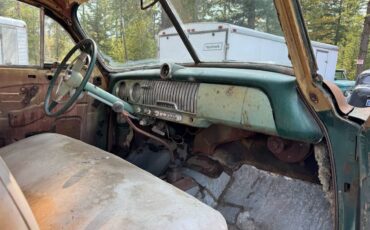 Chevrolet-deluxe-tin-woody-station-wagon-1952-green-5