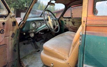 Chevrolet-deluxe-tin-woody-station-wagon-1952-green-9