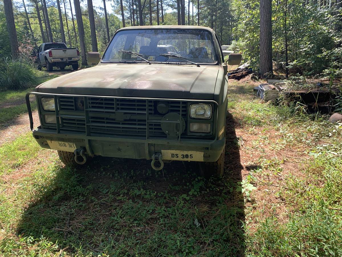 Chevrolet-diesel-1985-custom-1
