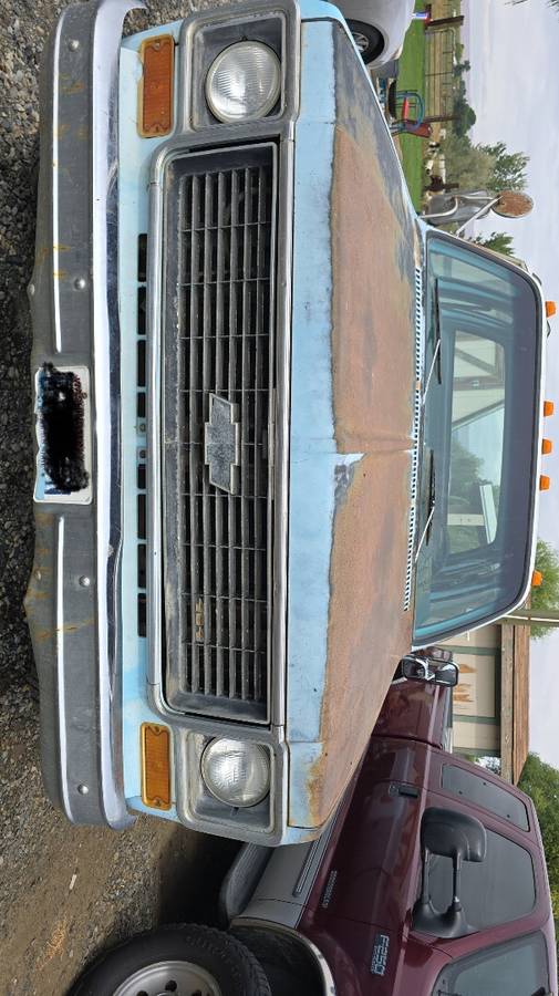 Chevrolet-dually-1974-blue-2