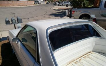 Chevrolet-el-camino-12-ton-1983-white-5