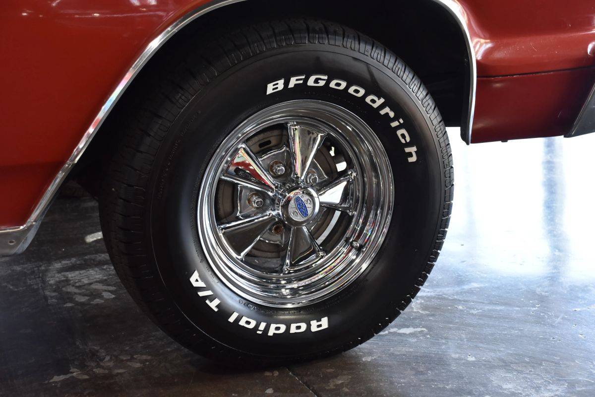 Chevrolet-el-camino-1964-red-23
