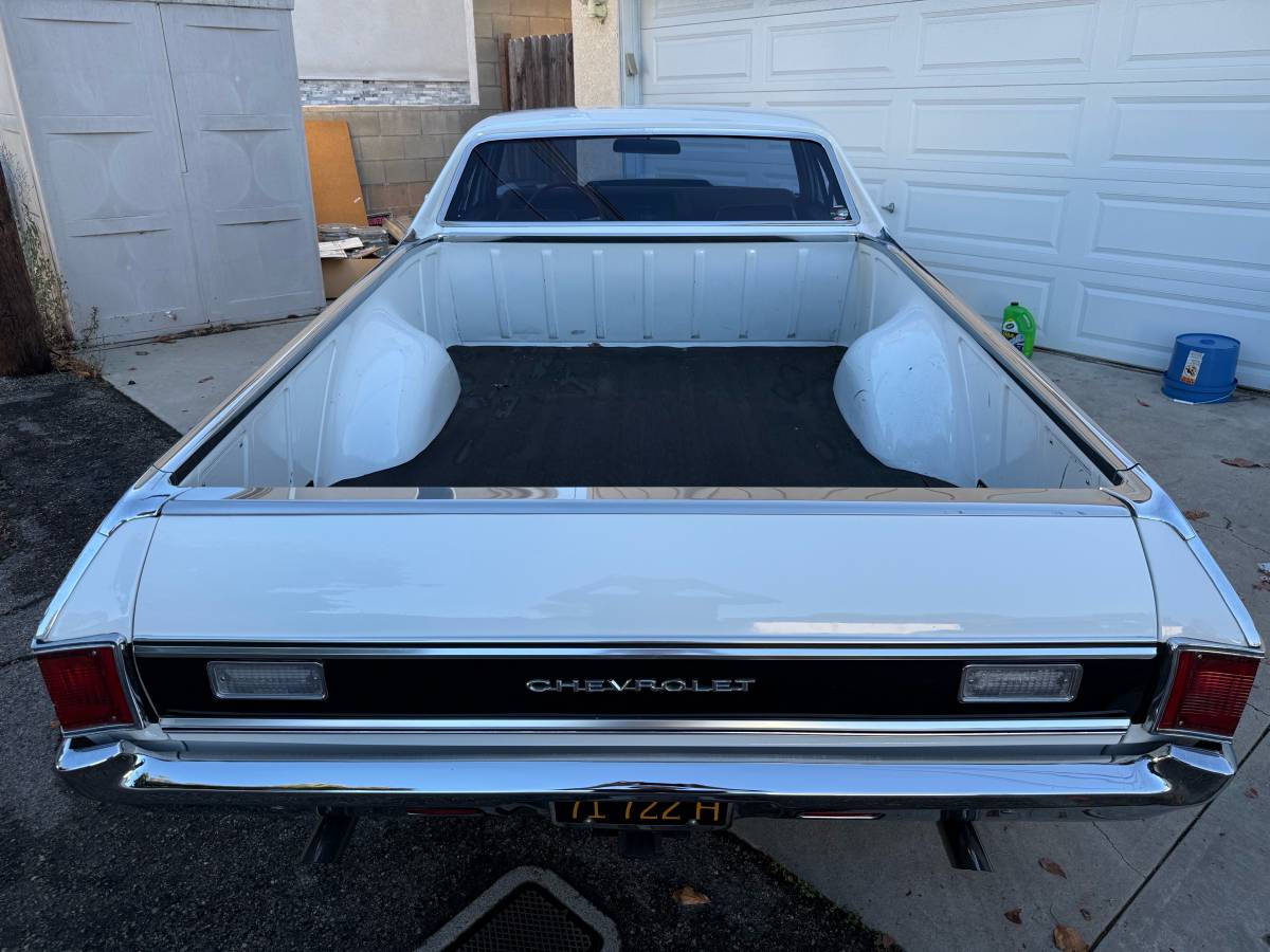 Chevrolet-el-camino-1971-white-5