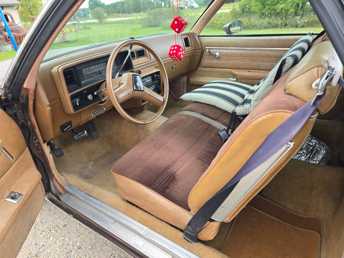 Chevrolet-el-camino-1978-brown-4