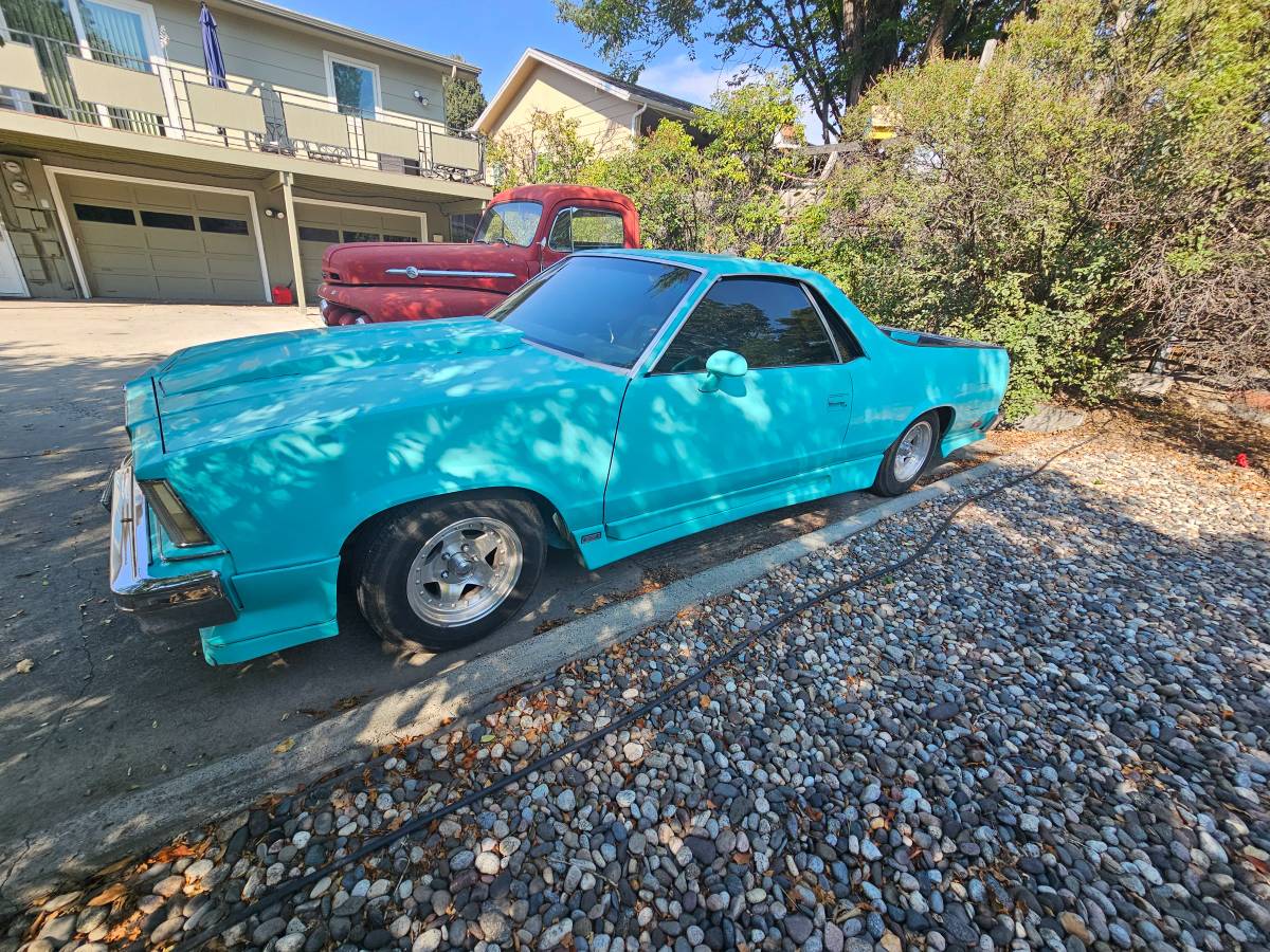 Chevrolet-el-camino-1978-custom-12