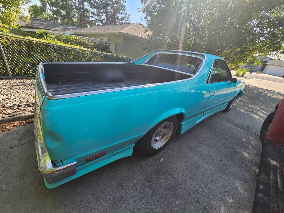 Chevrolet-el-camino-1978-custom-2