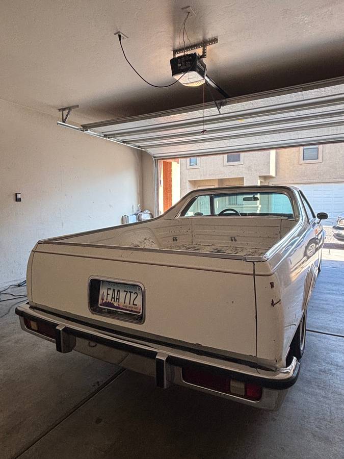 Chevrolet-el-camino-1978-white-5