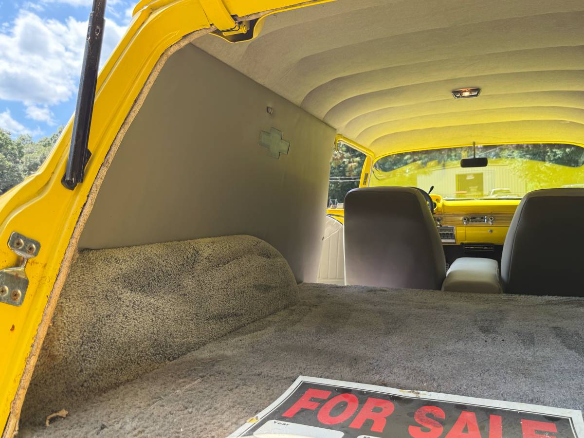 Chevrolet-express-1957-yellow-11