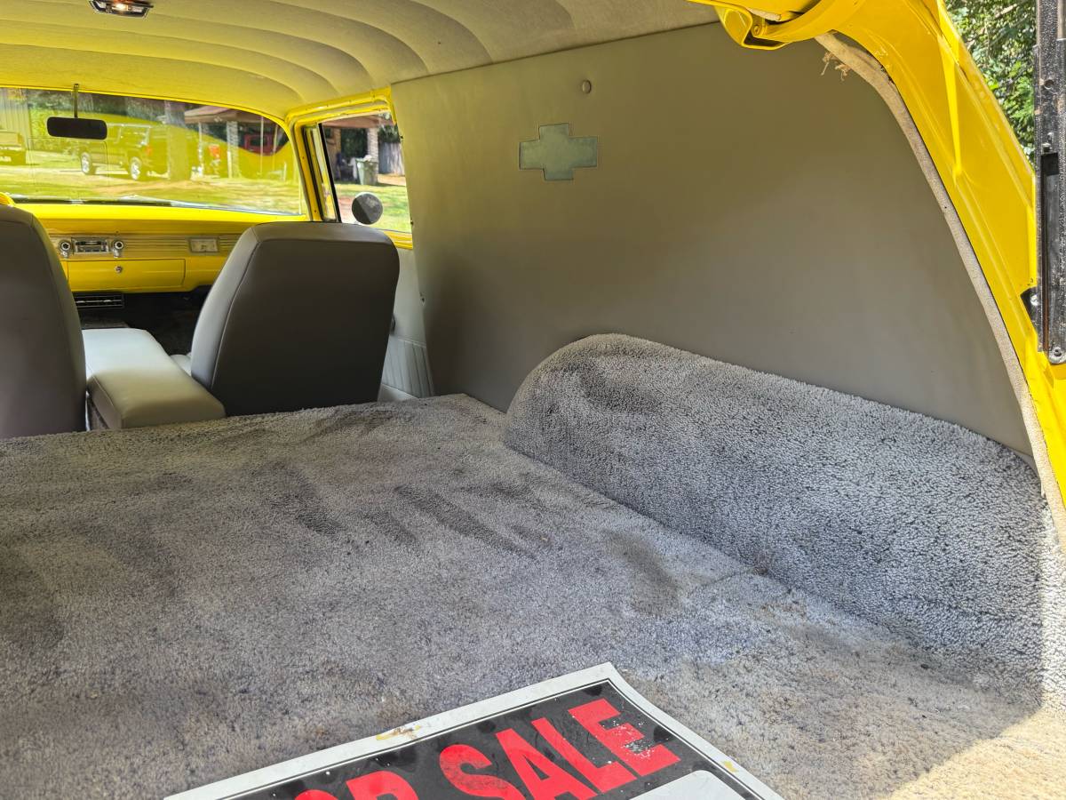 Chevrolet-express-1957-yellow-12