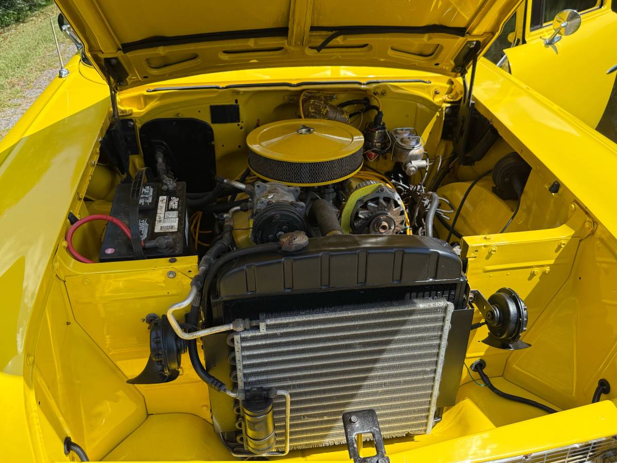 Chevrolet-express-1957-yellow-2