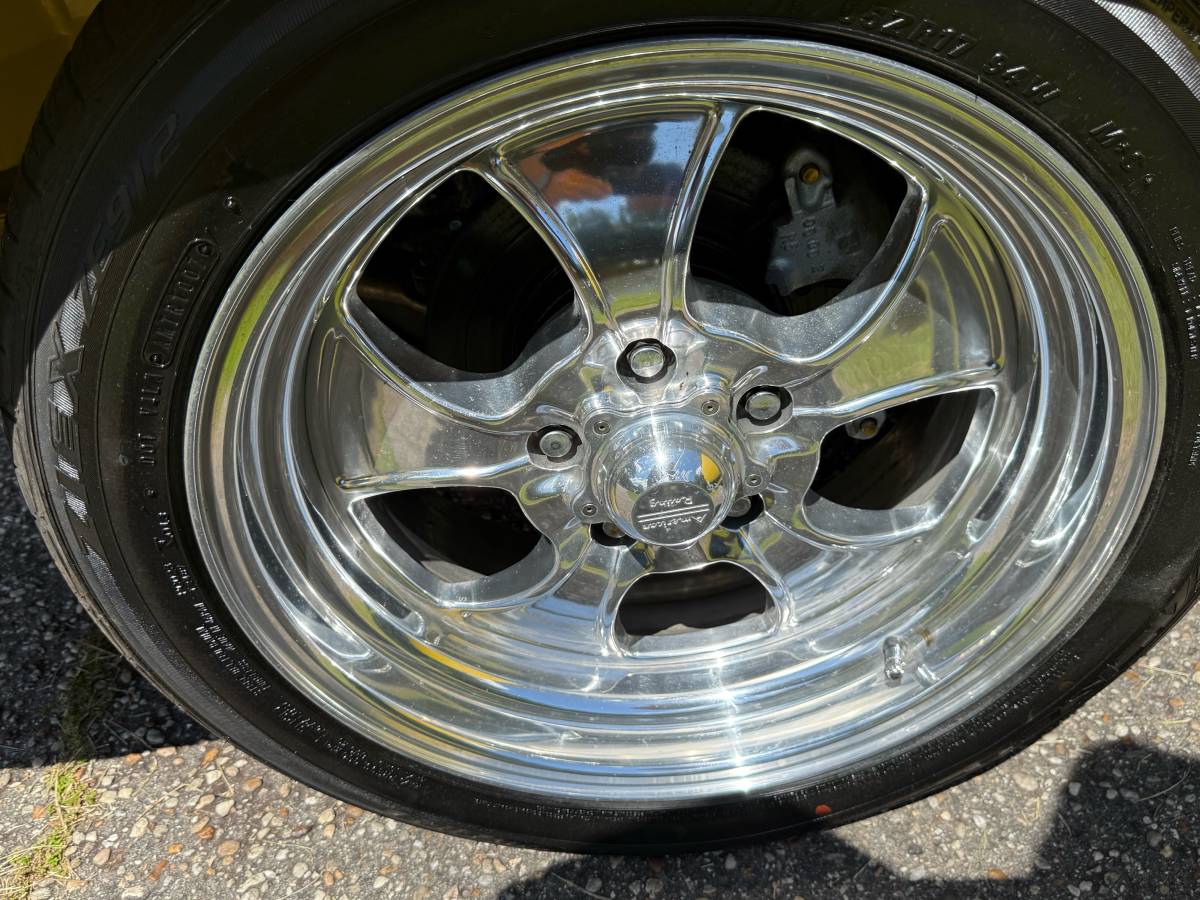 Chevrolet-express-1957-yellow-8