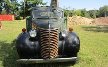 Chevrolet-farm-truck-1939-white-5