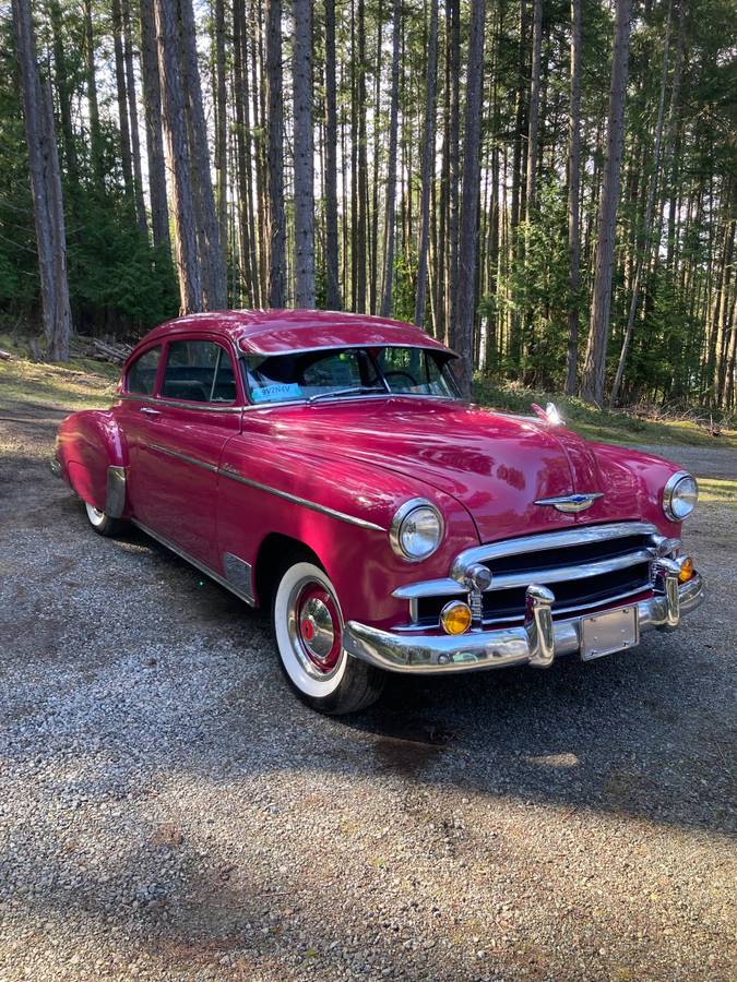 Chevrolet-fleetline-1950-custom-1