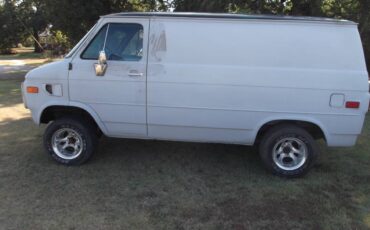 Chevrolet-g-series-12-ton-van-1986-grey-3