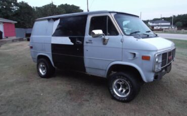 Chevrolet-g-series-12-ton-van-1986-grey-6