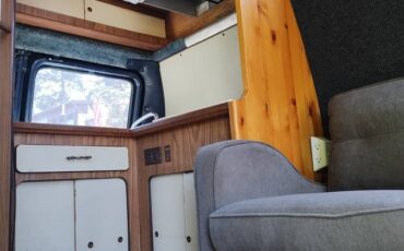 Chevrolet-g-series-34-ton-nominal-1986-black-12