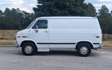 Chevrolet-g-series-34-ton-nominal-1994-white-6