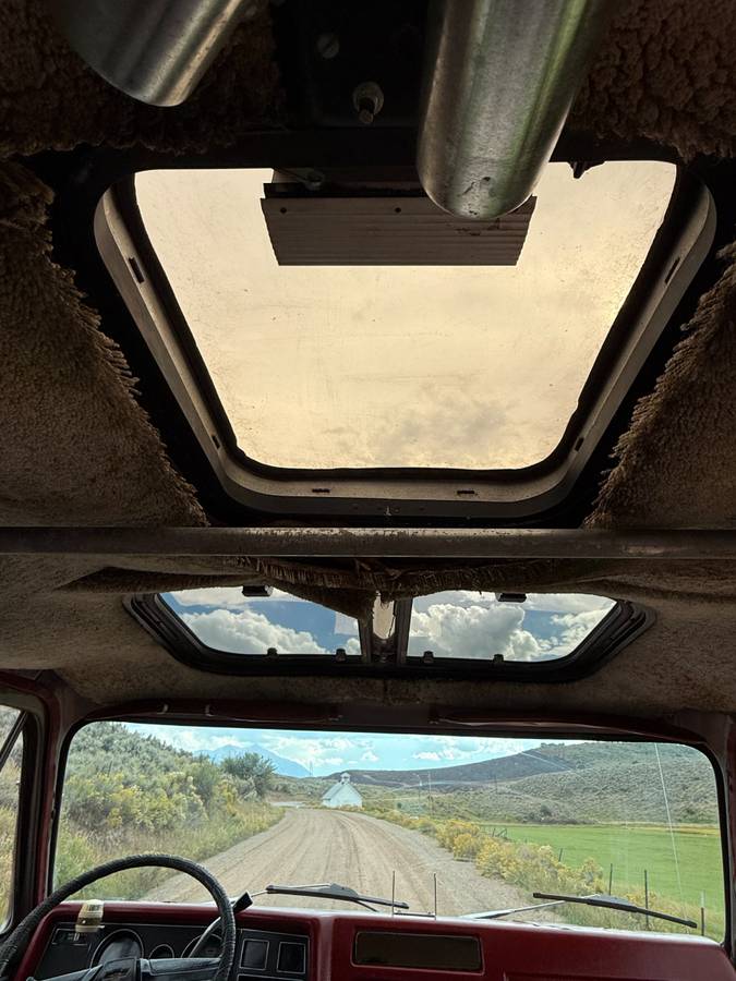 Chevrolet-g10-1977-grey-19