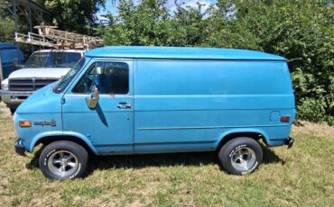 Chevrolet-g10-1982-blue-4