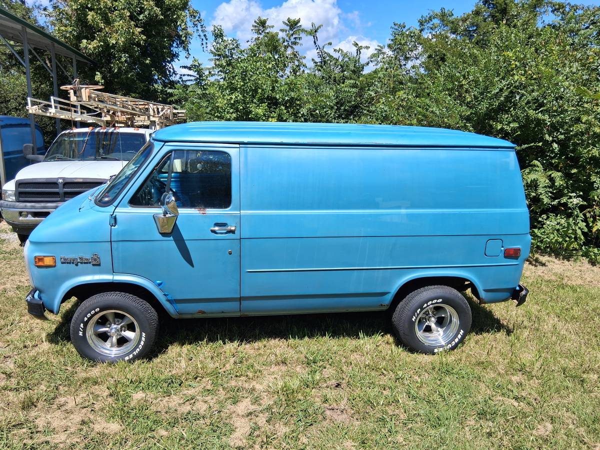 Chevrolet-g10-1982-blue-4