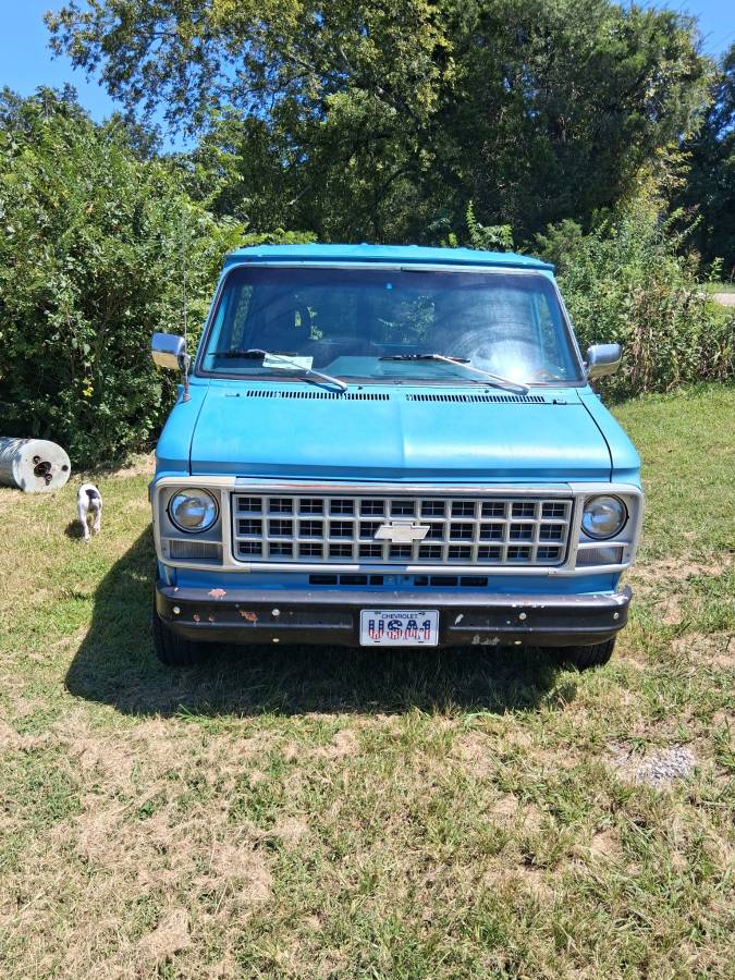 Chevrolet-g10-1982-blue