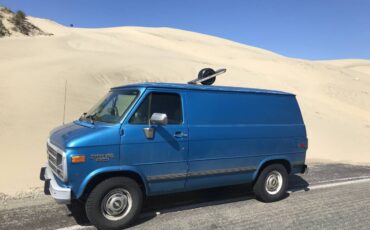 Chevrolet-g20-van-1993-blue