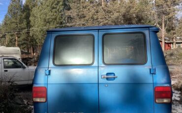 Chevrolet-g20-van-1993-blue-5