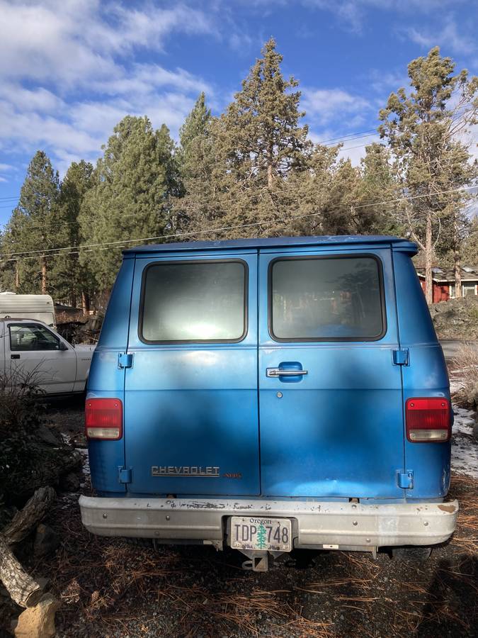 Chevrolet-g20-van-1993-blue-5