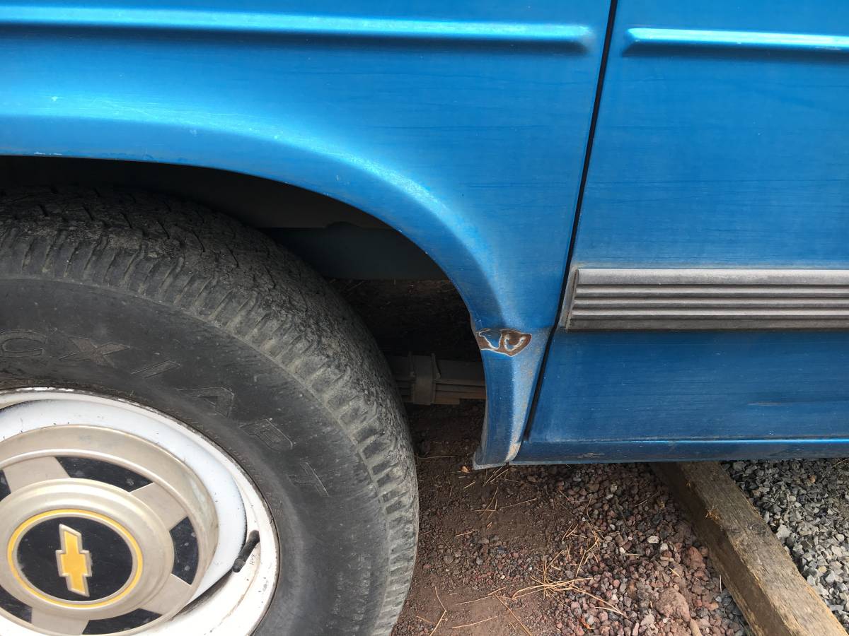Chevrolet-g20-van-1993-blue-8