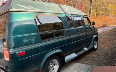 Chevrolet-g20-van-1995-green-4