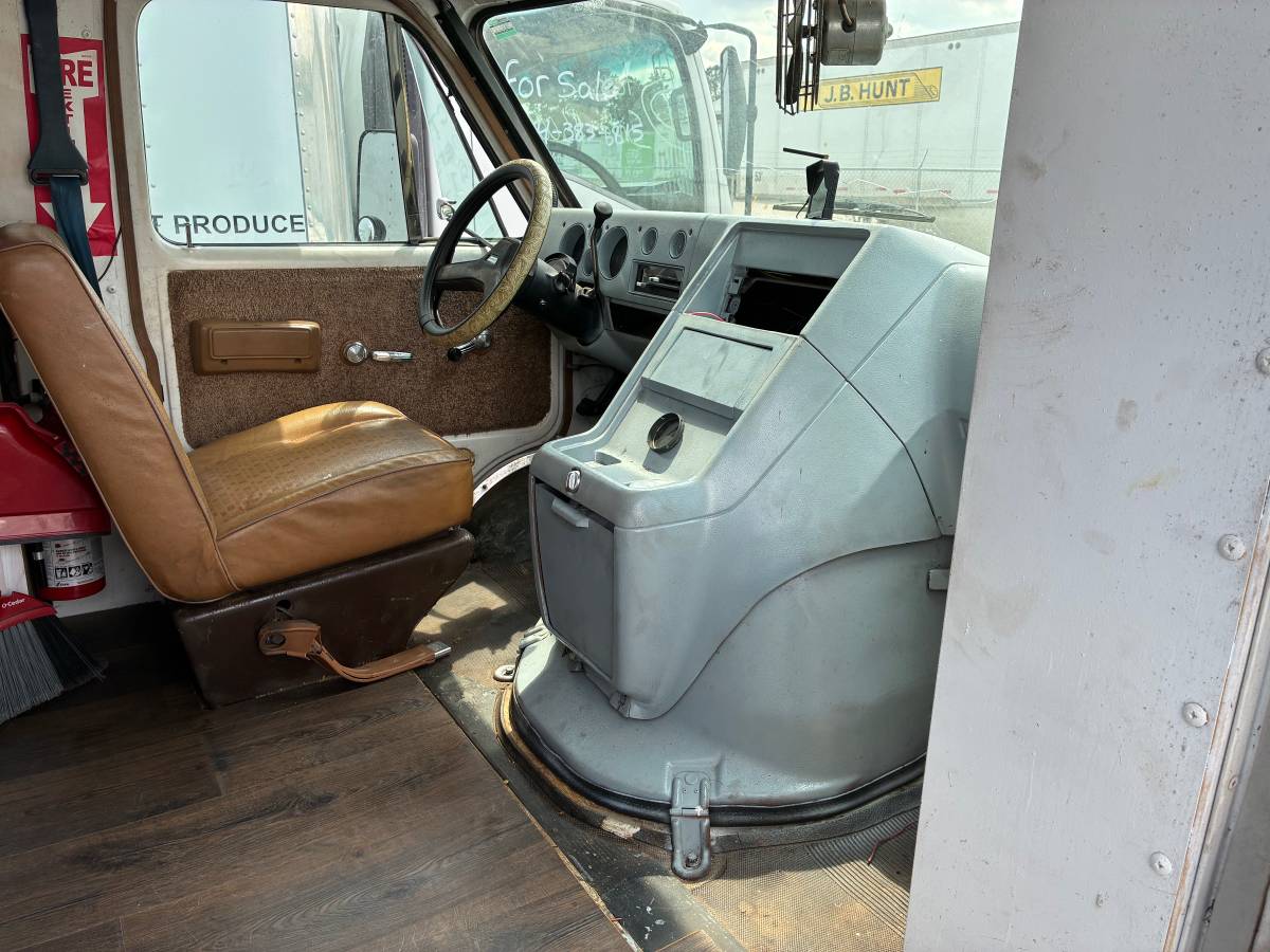 Chevrolet-g30-1989-2