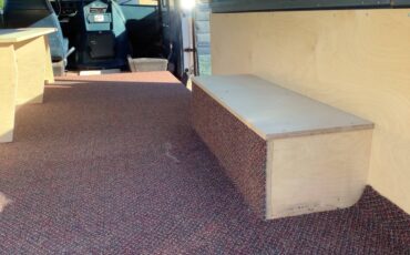 Chevrolet-g30-long-wheelbase-van-1992-white-5