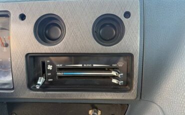 Chevrolet-g30-van-reading-service-body-1995-13