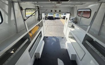 Chevrolet-g30-van-reading-service-body-1995-6