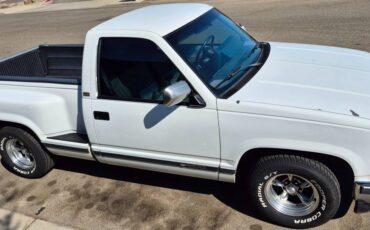 Chevrolet-gmt-400-12-ton-nominal-1990-white-21