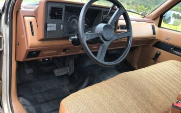 Chevrolet-gmt-400-12-w8-bed-50k-1-owner-1990-white-16