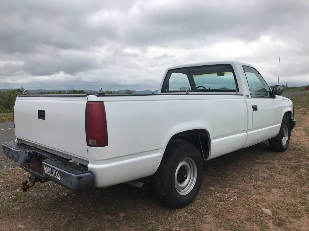 Chevrolet-gmt-400-12-w8-bed-50k-1-owner-1990-white-2