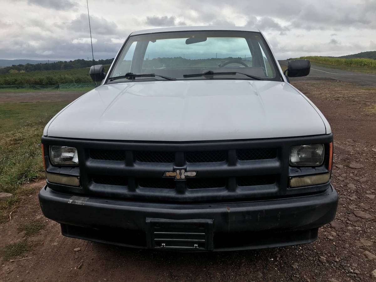 Chevrolet-gmt-400-12-w8-bed-50k-1-owner-1990-white-3