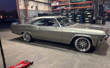 Chevrolet-impala-1965-grey-17