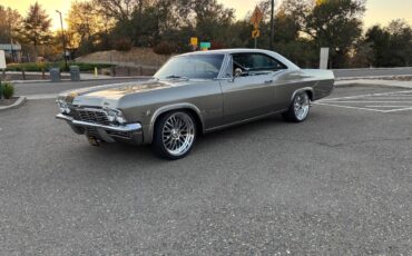 Chevrolet-impala-1965-grey