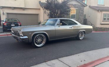 Chevrolet-impala-1965-grey-6
