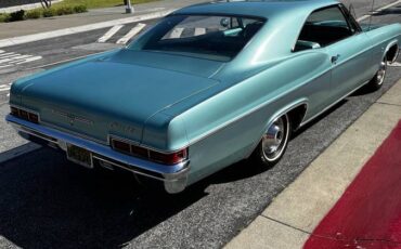 Chevrolet-impala-1966-blue-2
