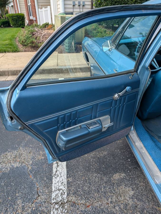 Chevrolet-impala-1968-blue-11
