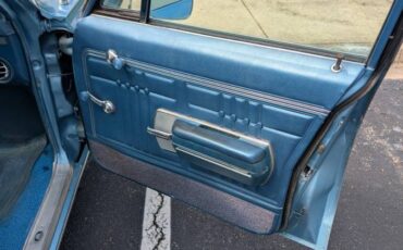 Chevrolet-impala-1968-blue-15
