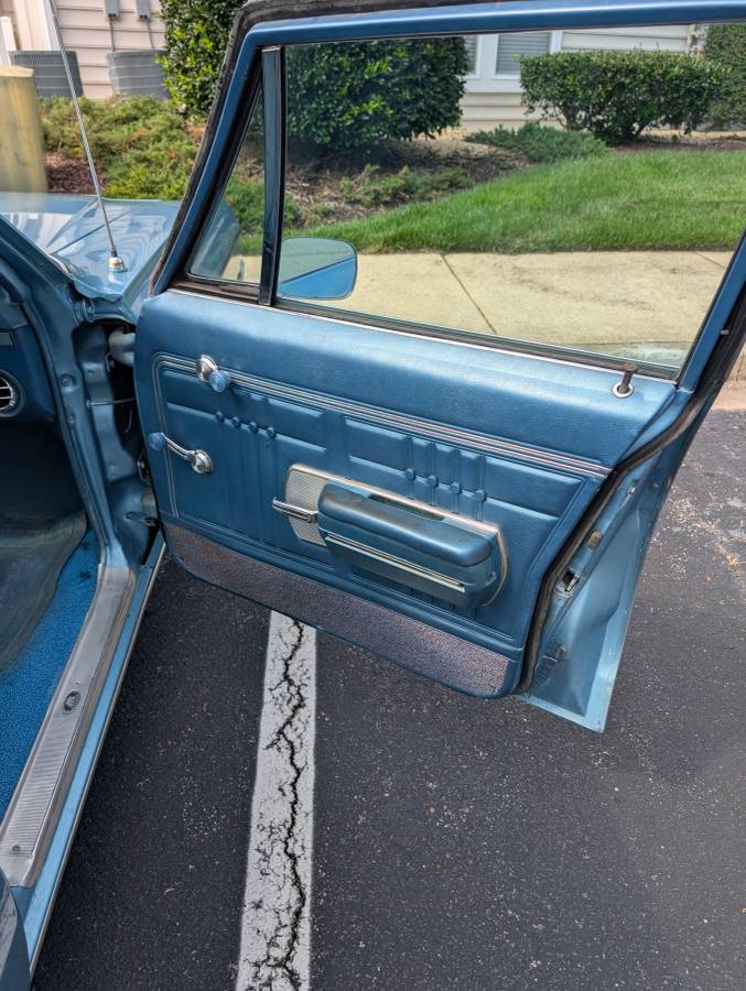 Chevrolet-impala-1968-blue-15