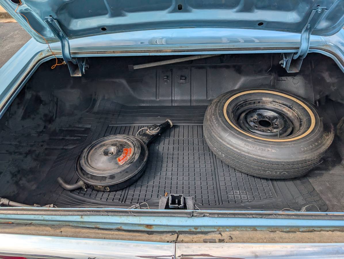 Chevrolet-impala-1968-blue-22
