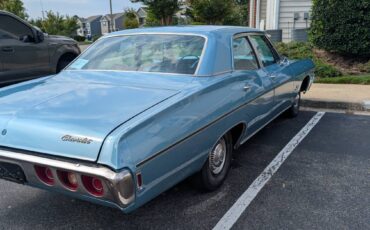 Chevrolet-impala-1968-blue-4