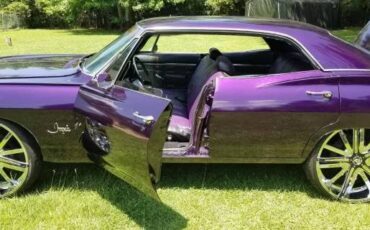 Chevrolet-impala-1968-purple